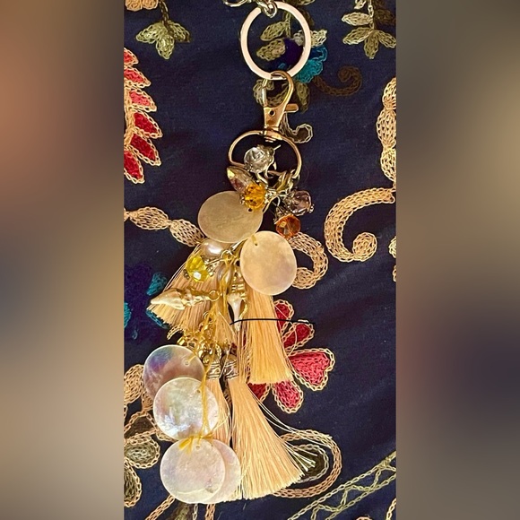 Stunning Gucci Guccisima Crystal Abbey tote & horseshoe cream wallet. Both EUC! - Picture 13 of 16